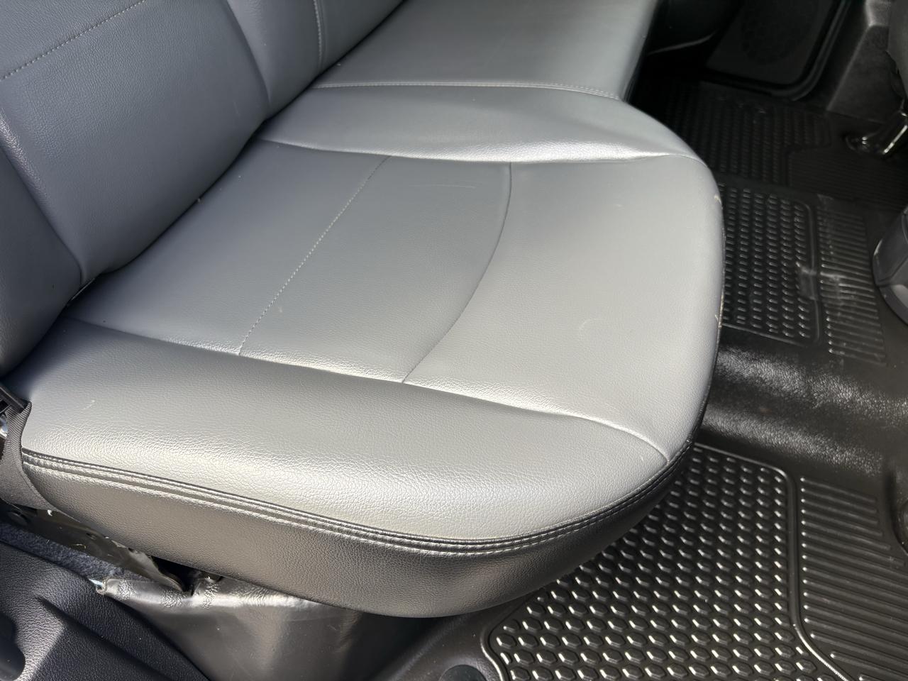 RAM 3500 Tradesman 4x4 Crew Cab 8' Box 2024