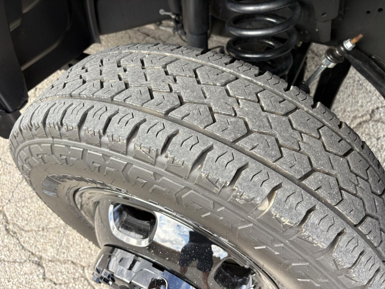 RAM 3500 Tradesman 4x4 Crew Cab 8' Box 2024