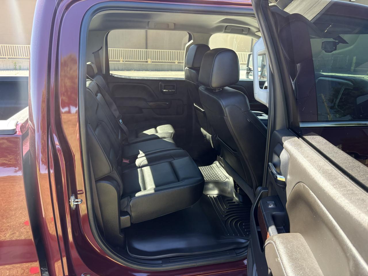 GMC Sierra photo 25