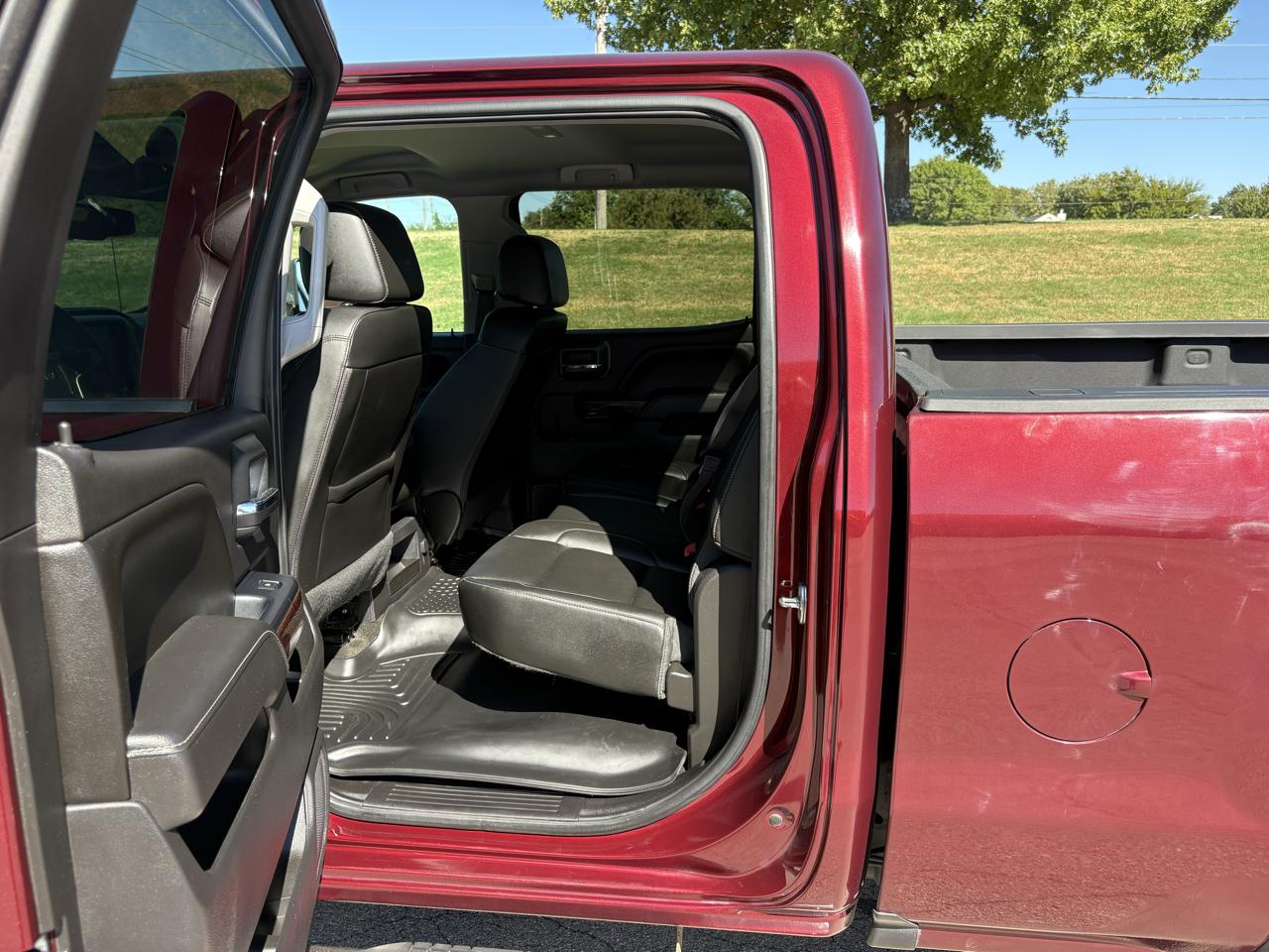GMC Sierra photo 21