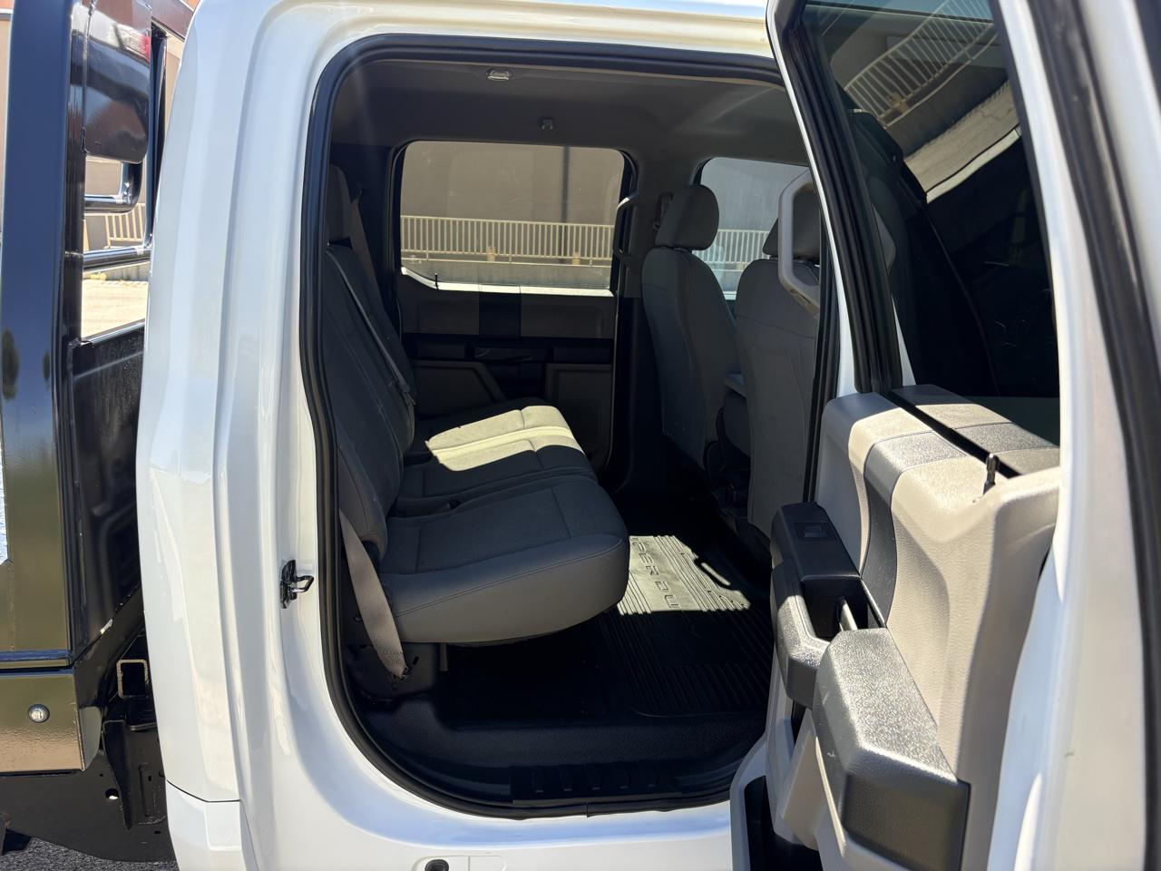 Ford Super Duty F-250 SRW XL 4WD Crew Cab 8' Box 2018