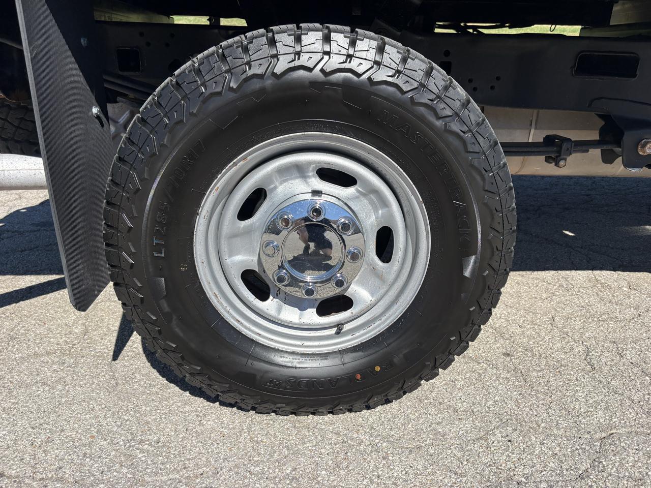 Ford Super Duty F-250 SRW XL 4WD Crew Cab 8' Box 2018