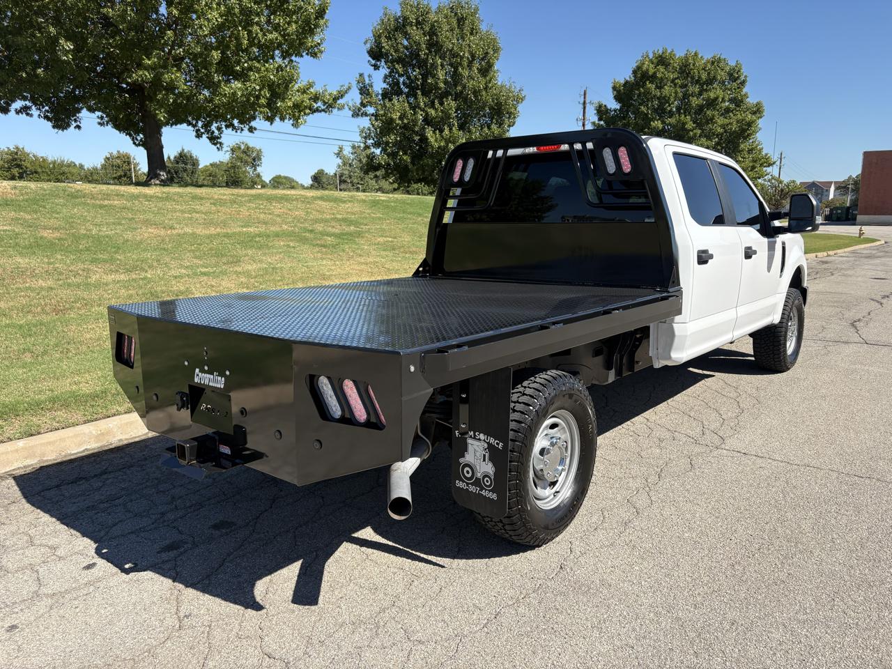 Ford Super Duty F-250 SRW XL 4WD Crew Cab 8' Box 2018