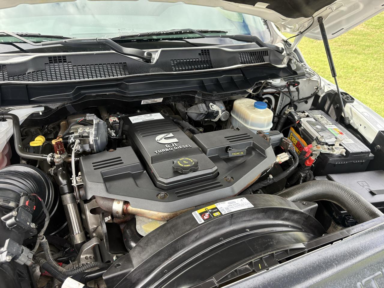 RAM 2500 Tradesman 4x4 Crew Cab 6'4" Box 2018