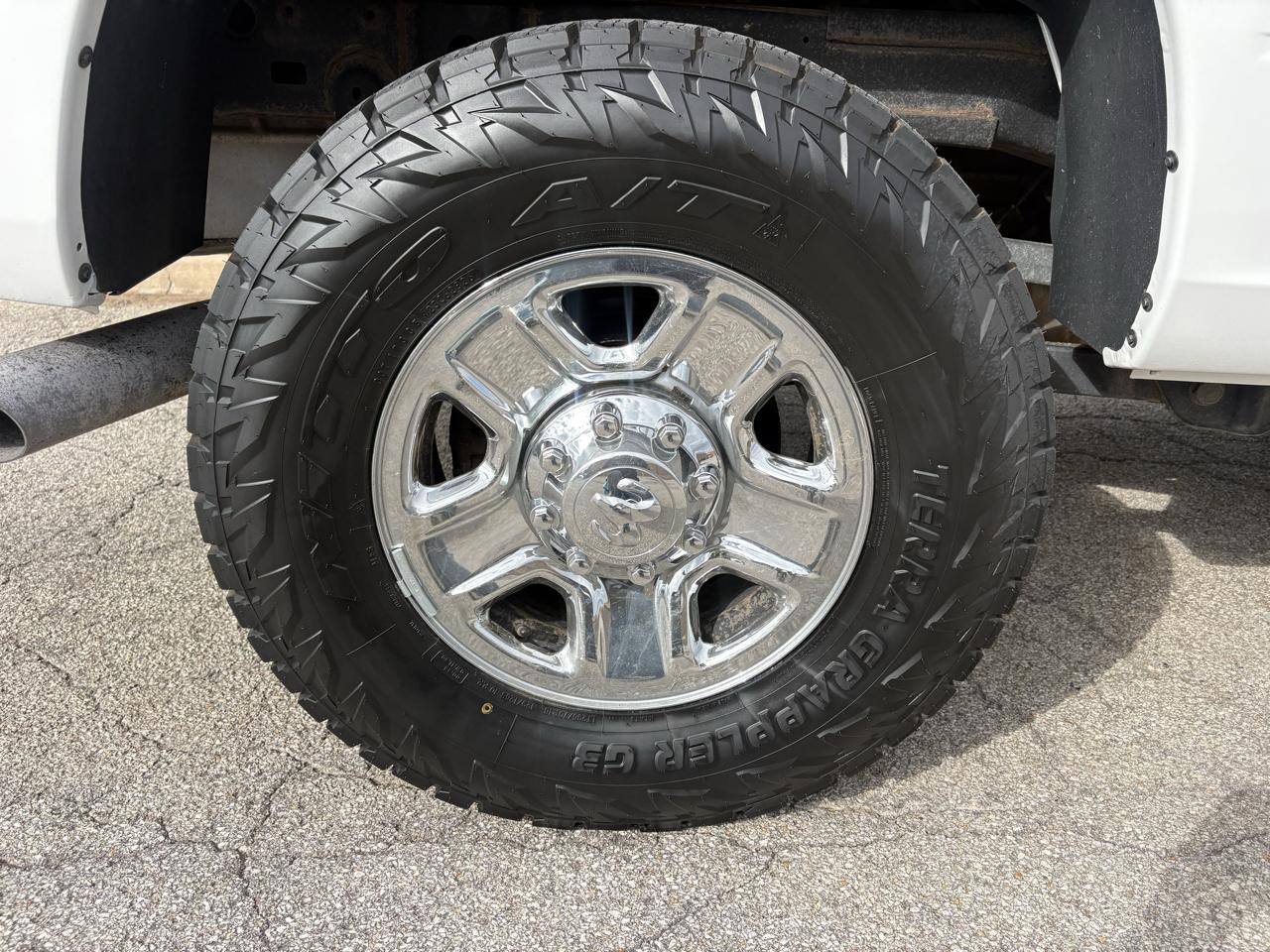 RAM 2500 Tradesman 4x4 Crew Cab 6'4" Box 2018