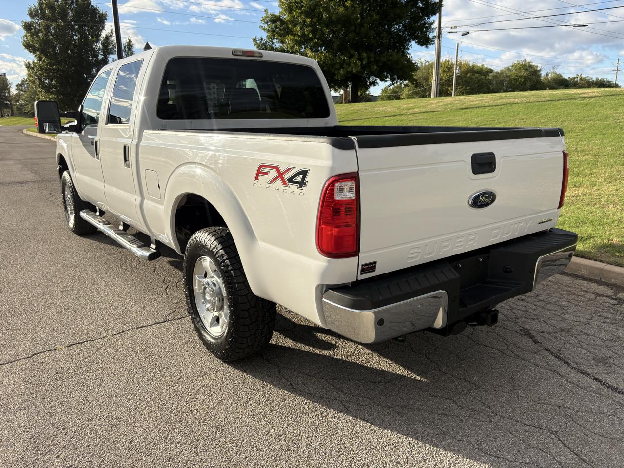 Ford Super Duty F-250 SRW 4WD Crew Cab 156" XLT 2013