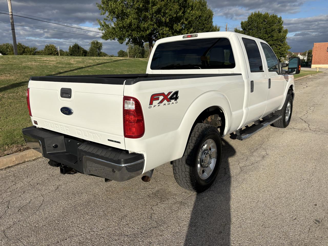 Ford Super Duty F-250 SRW 4WD Crew Cab 156" XLT 2013