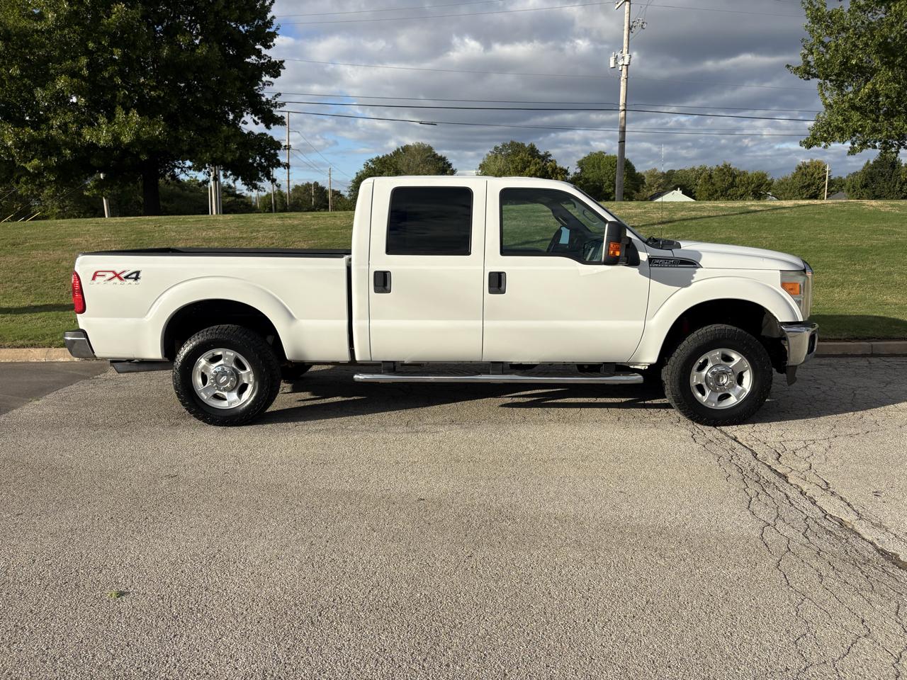 Ford Super Duty F-250 SRW 4WD Crew Cab 156" XLT 2013