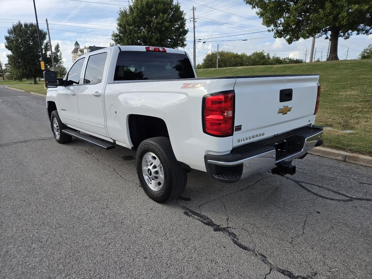 Chevrolet Silverado 2500HD 4WD Crew Cab 153.7" LT 2019
