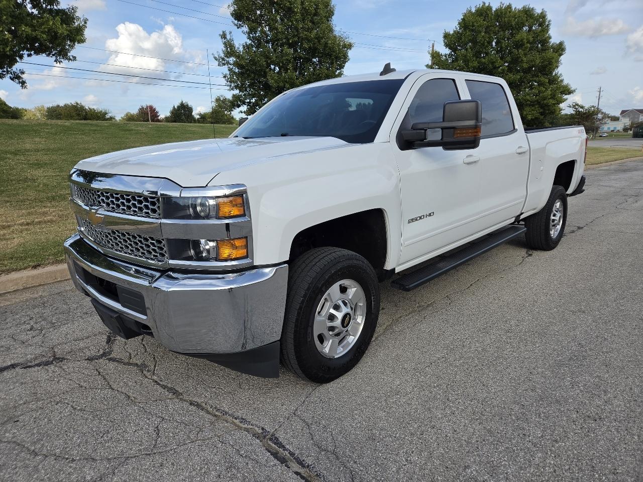 Chevrolet Silverado 2500HD 4WD Crew Cab 153.7" LT 2019