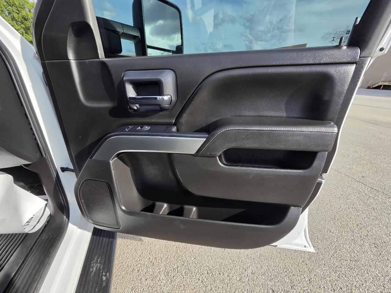 Chevrolet Silverado 2500HD 4WD Crew Cab 153.7" LT 2019