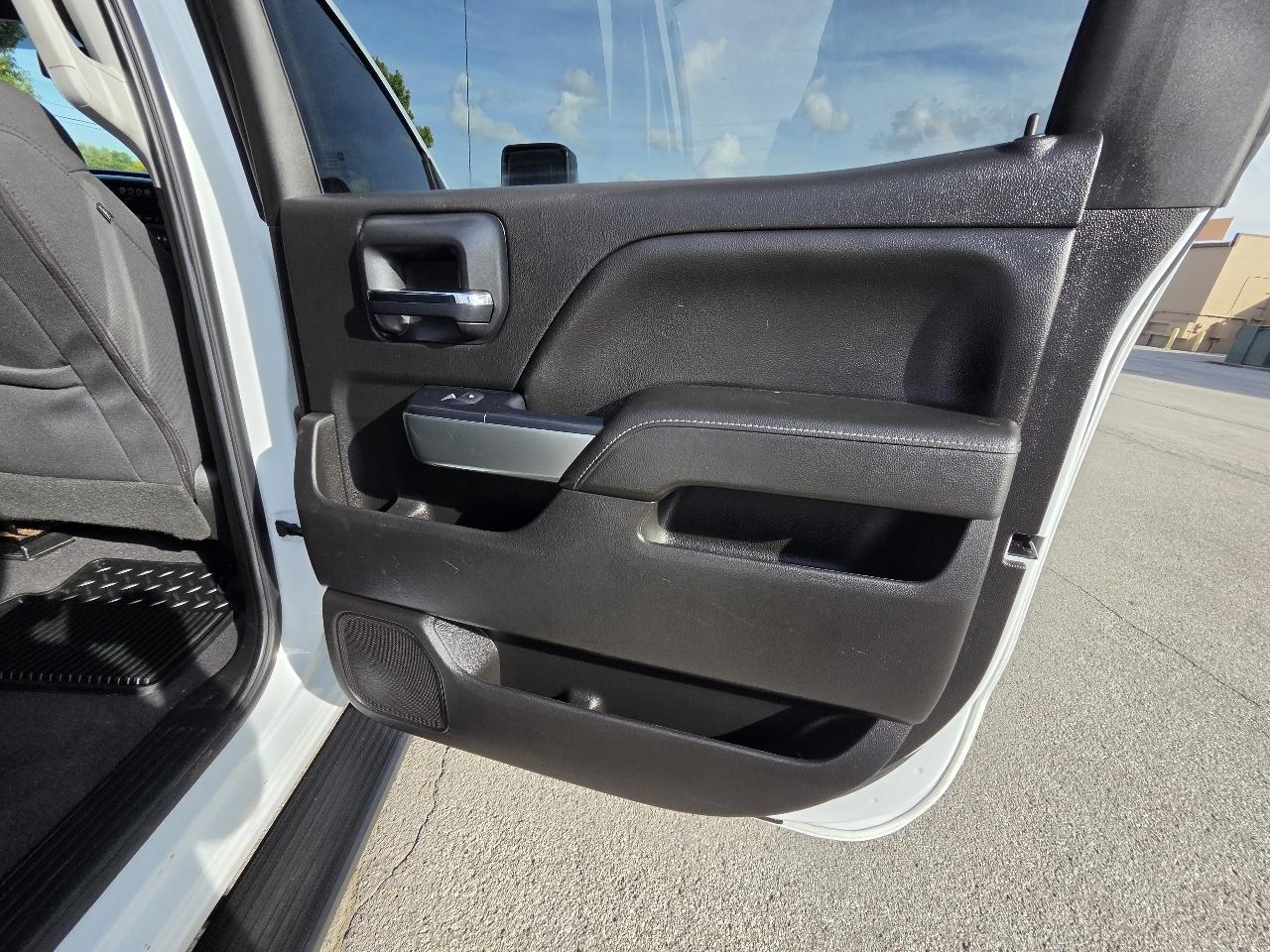 Chevrolet Silverado 2500HD 4WD Crew Cab 153.7" LT 2019