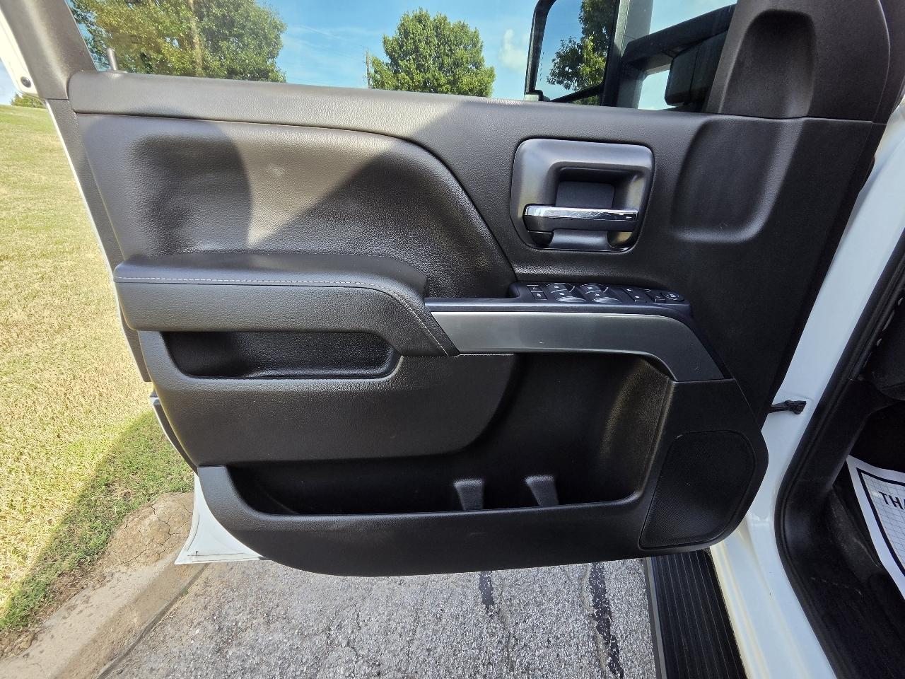Chevrolet Silverado 2500HD 4WD Crew Cab 153.7" LT 2019