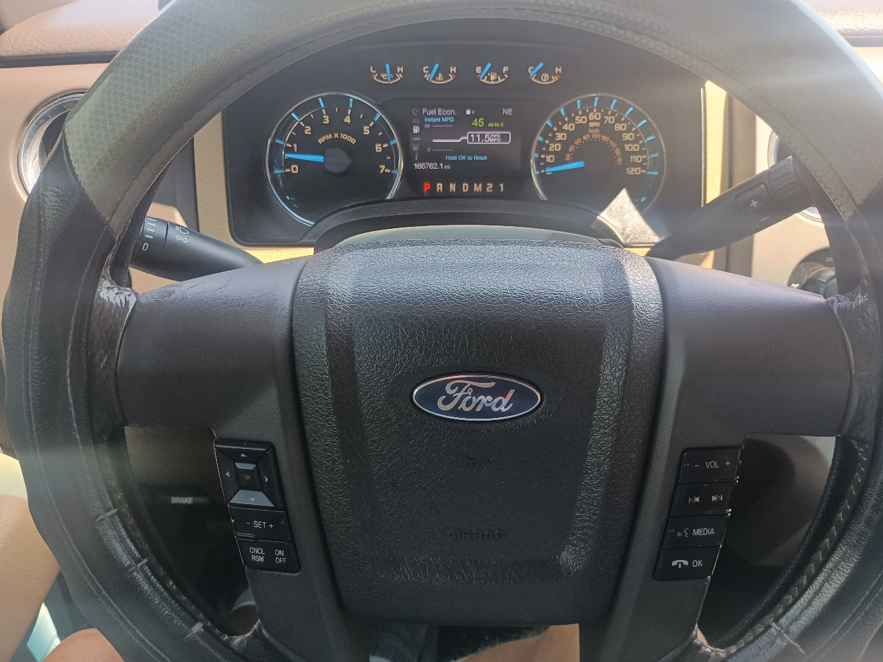 Ford F-150 4WD SuperCrew 145" XLT 2013 Ford F-150 4WD SuperCrew 145" XLT 2013