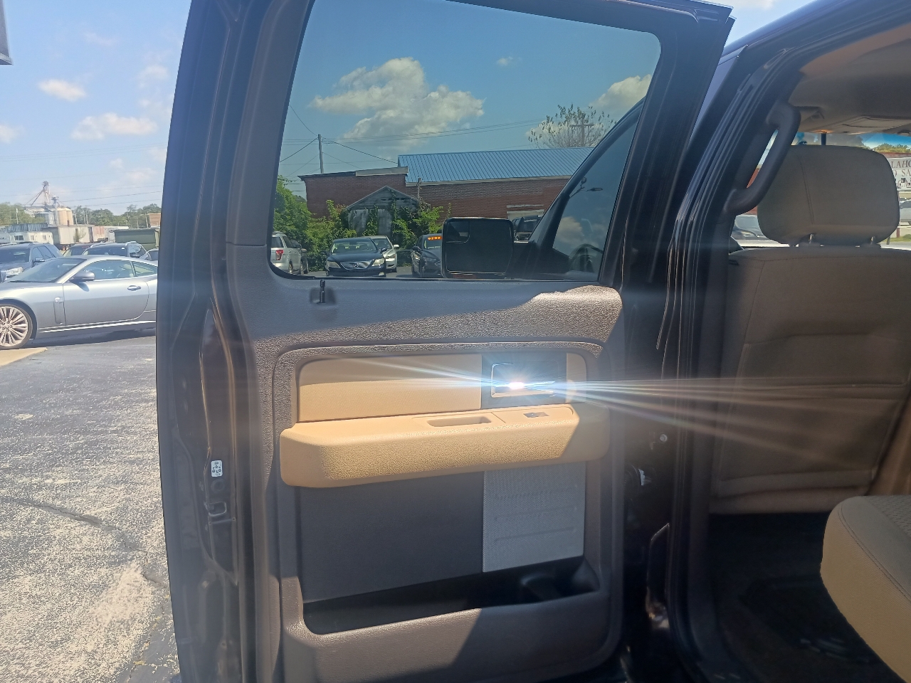 Ford F-150 4WD SuperCrew 145" XLT 2013 Ford F-150 4WD SuperCrew 145" XLT 2013