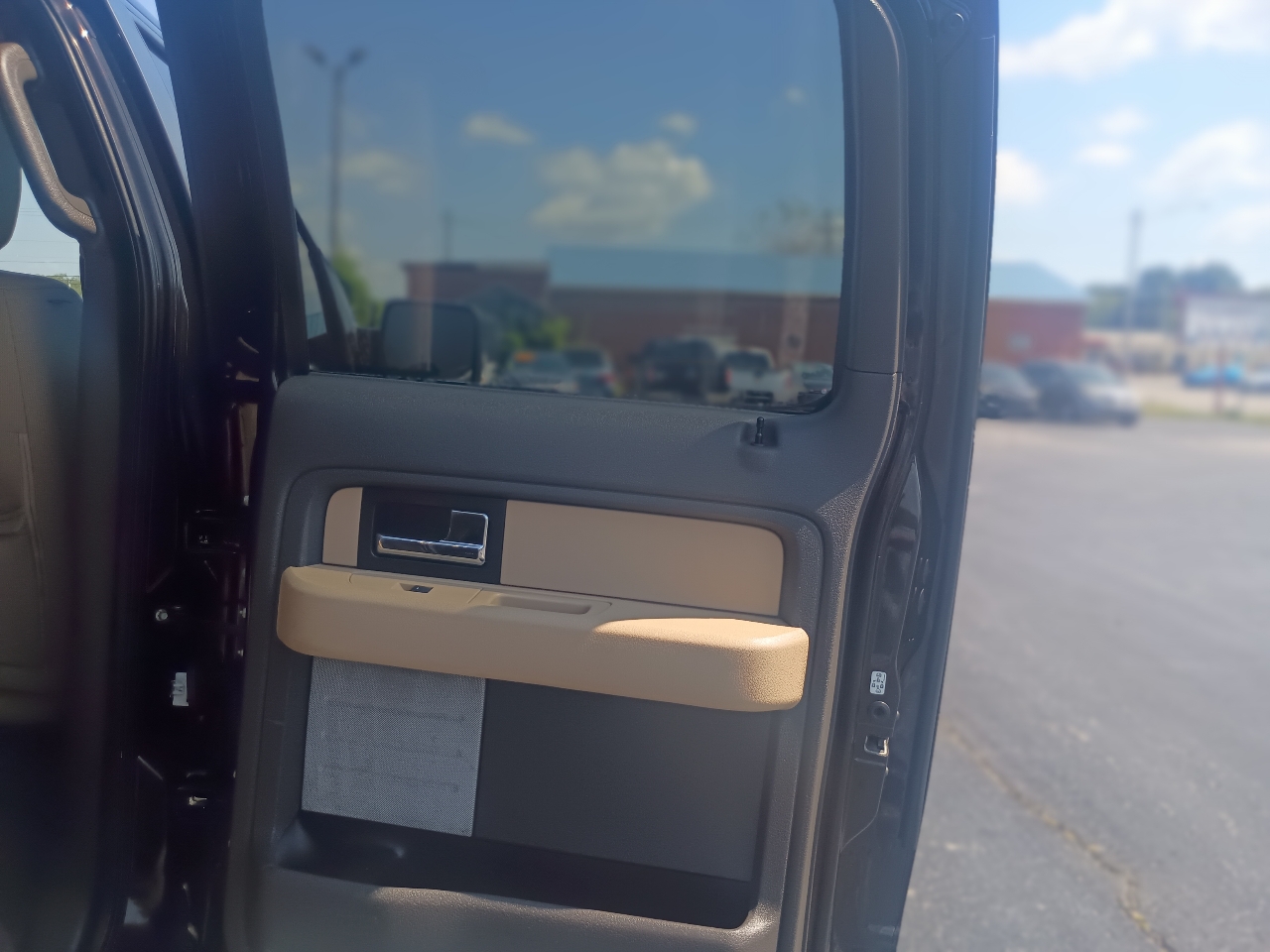 Ford F-150 4WD SuperCrew 145" XLT 2013 Ford F-150 4WD SuperCrew 145" XLT 2013