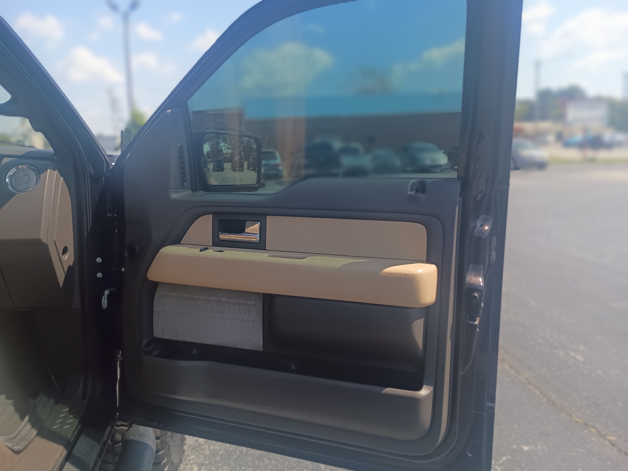 Ford F-150 4WD SuperCrew 145" XLT 2013 Ford F-150 4WD SuperCrew 145" XLT 2013