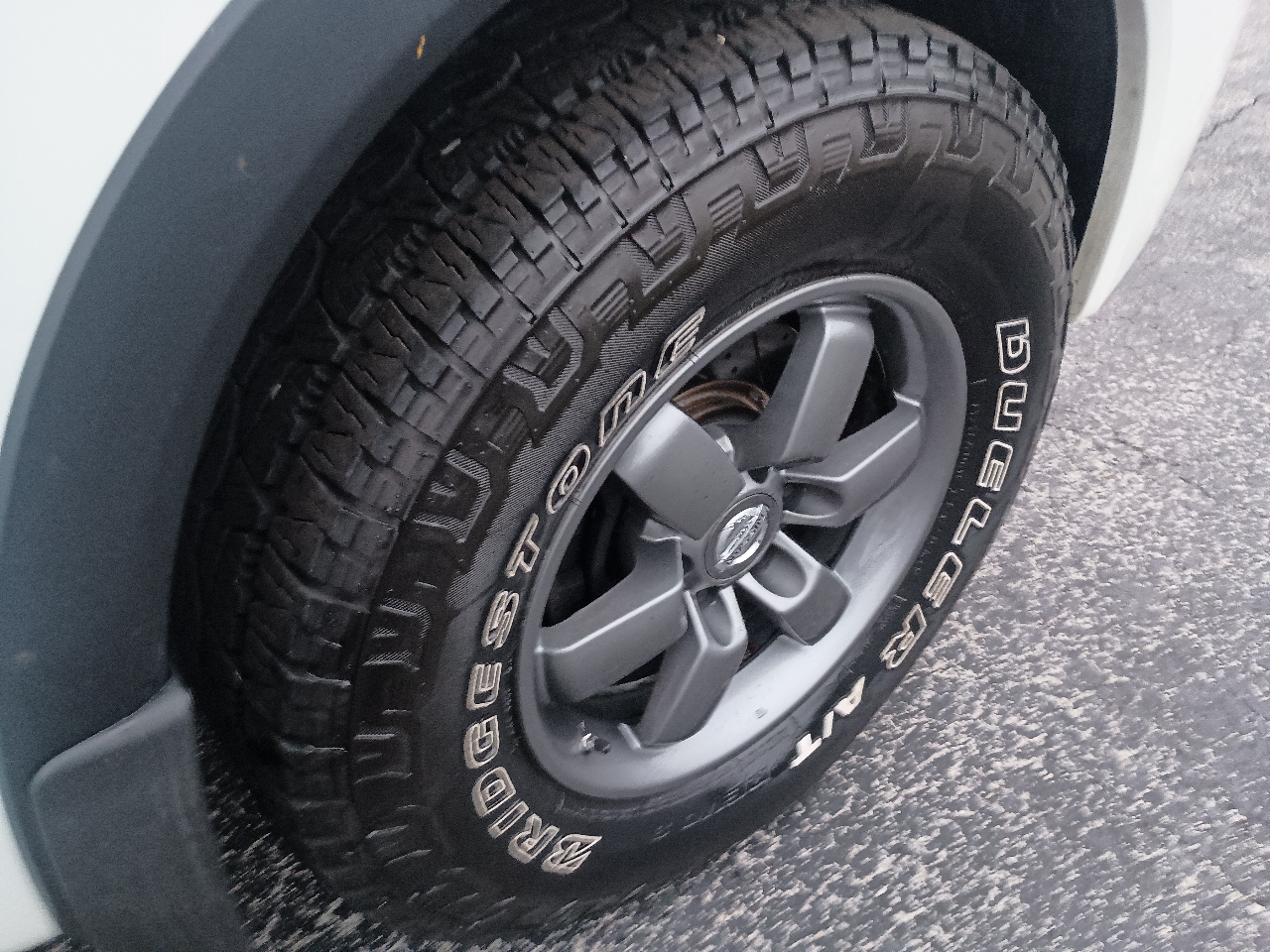 Nissan Titan 4WD Crew Cab SWB PRO-4X 2015