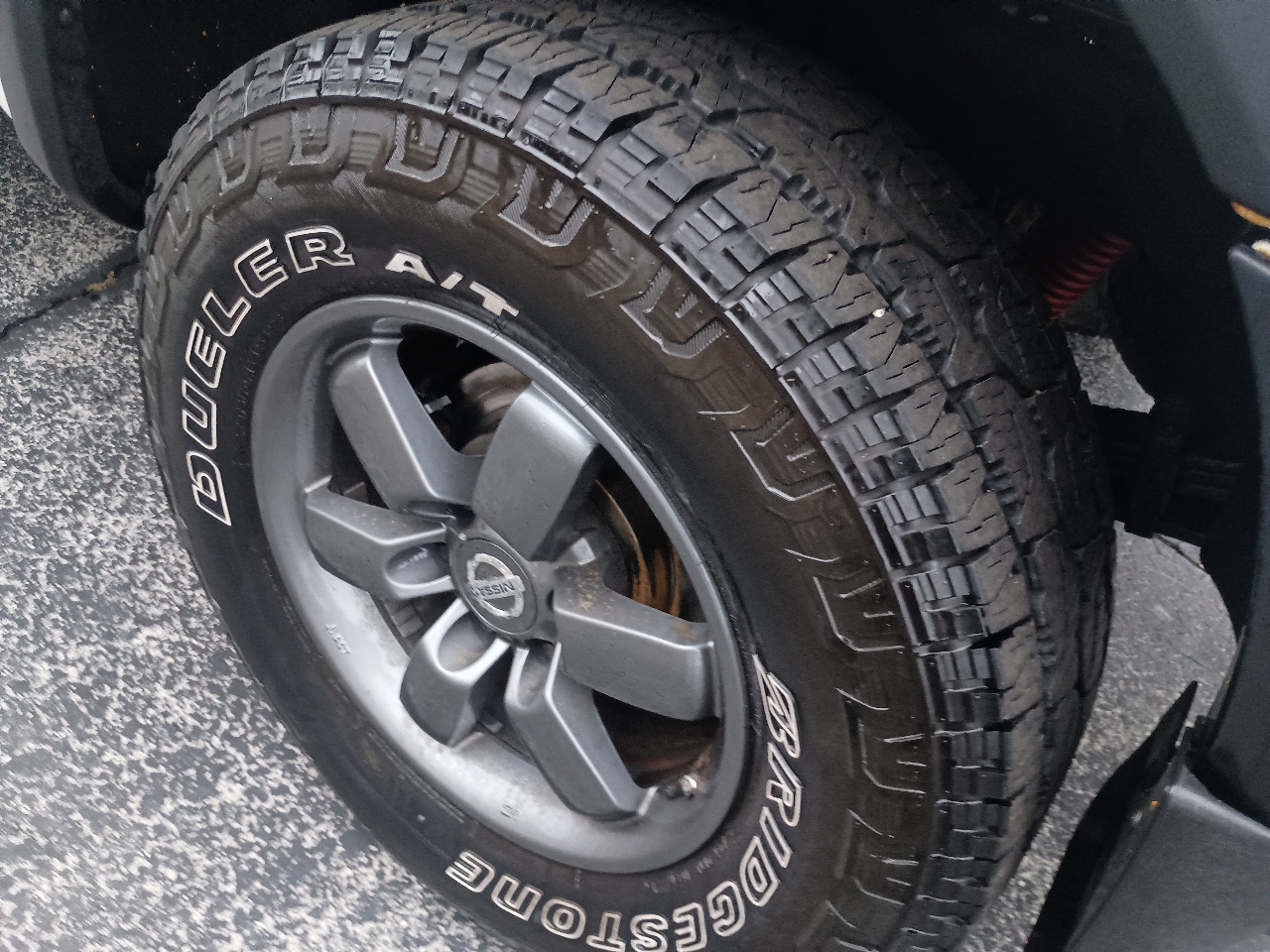 Nissan Titan 4WD Crew Cab SWB PRO-4X 2015