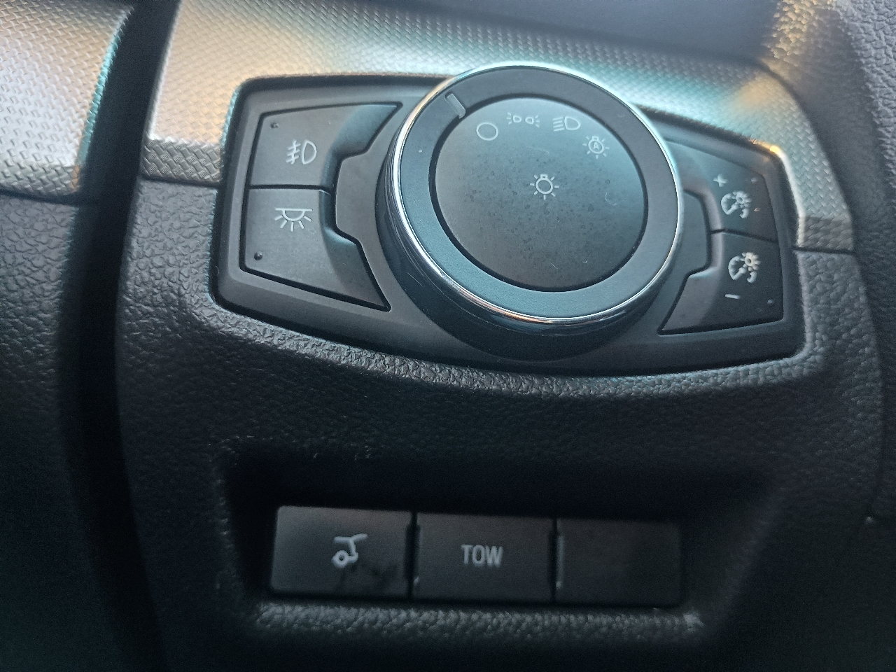 Ford Explorer 4WD 4dr Sport 2014