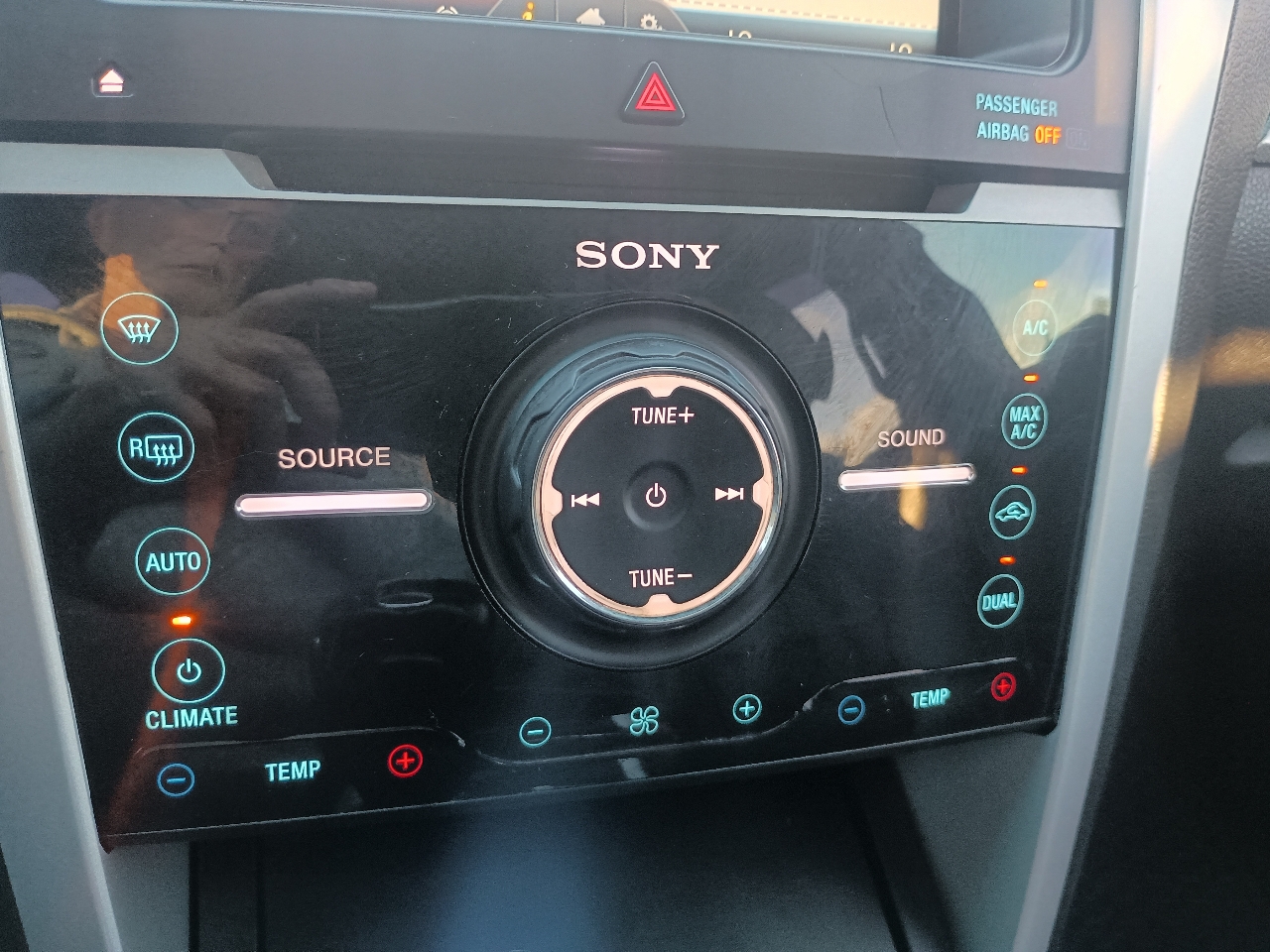 Ford Explorer 4WD 4dr Sport 2014