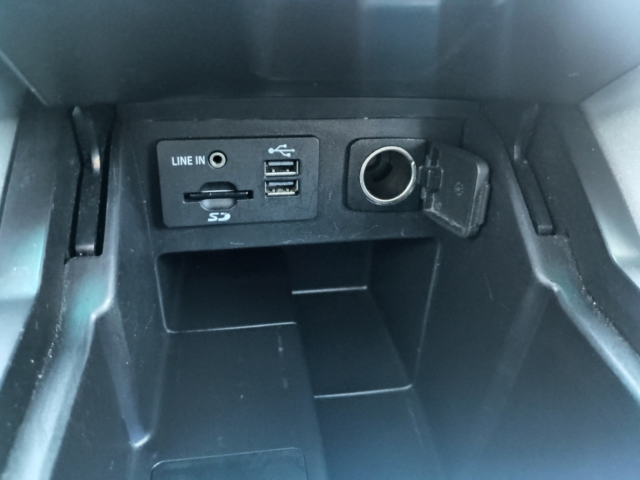 Ford Explorer 4WD 4dr Sport 2014