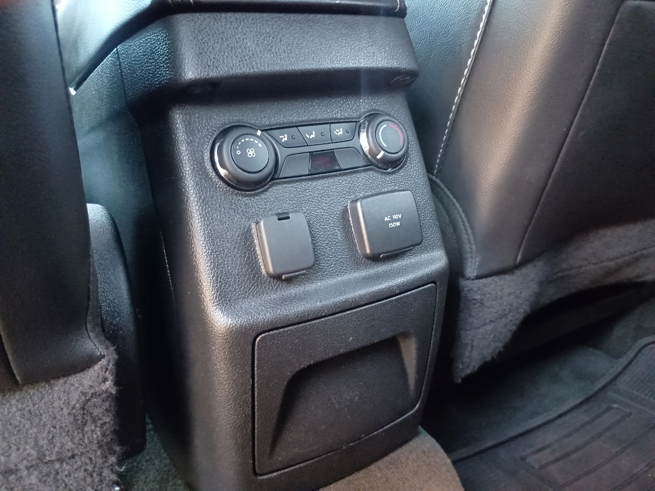 Ford Explorer 4WD 4dr Sport 2014