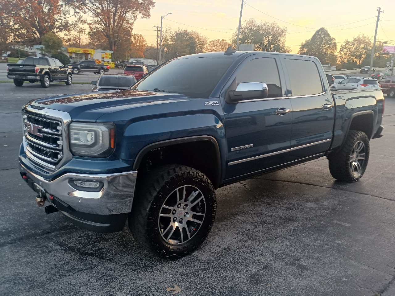 GMC Sierra 1500 4WD Crew Cab 143.5" SLT 2016