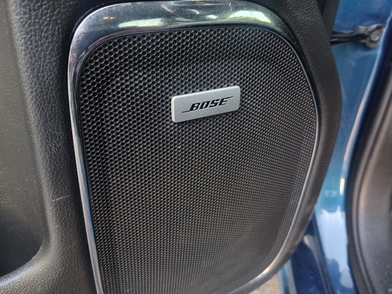 GMC Sierra 1500 4WD Crew Cab 143.5" SLT 2016