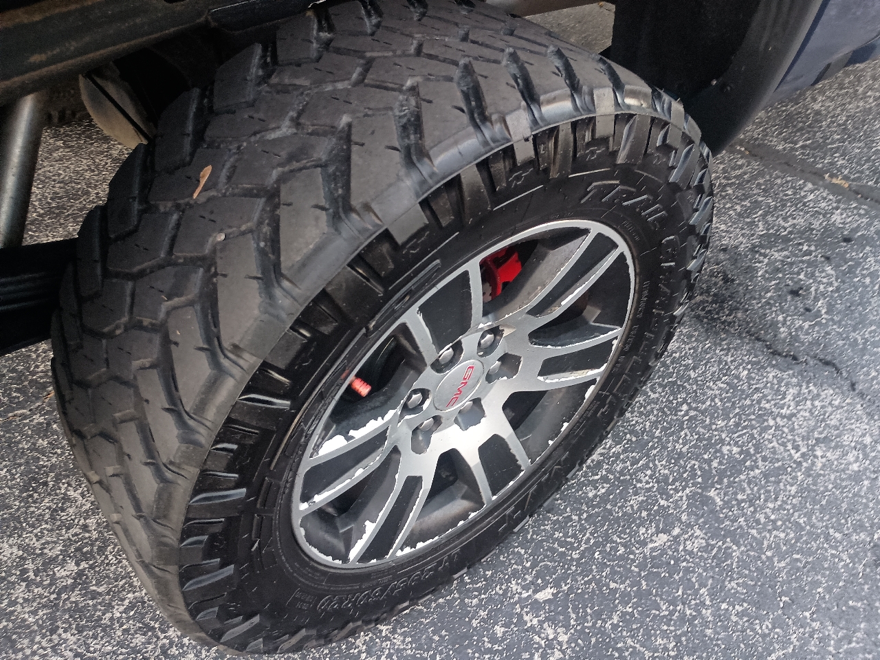 GMC Sierra 1500 4WD Crew Cab 143.5" SLT 2016