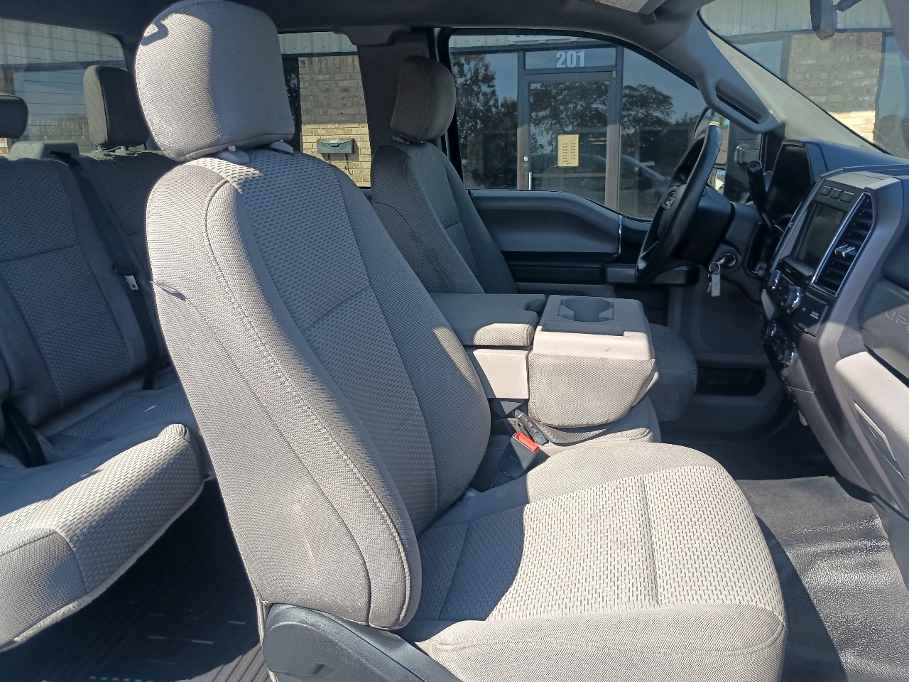 Ford Super Duty F-250 SRW XLT 4WD SuperCab 6.75' Box 2020