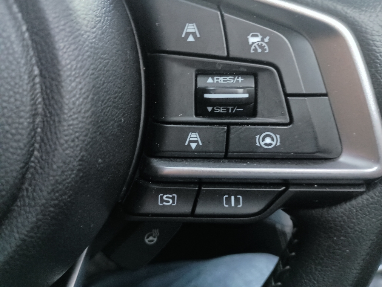 Subaru Forester Limited CVT 2021