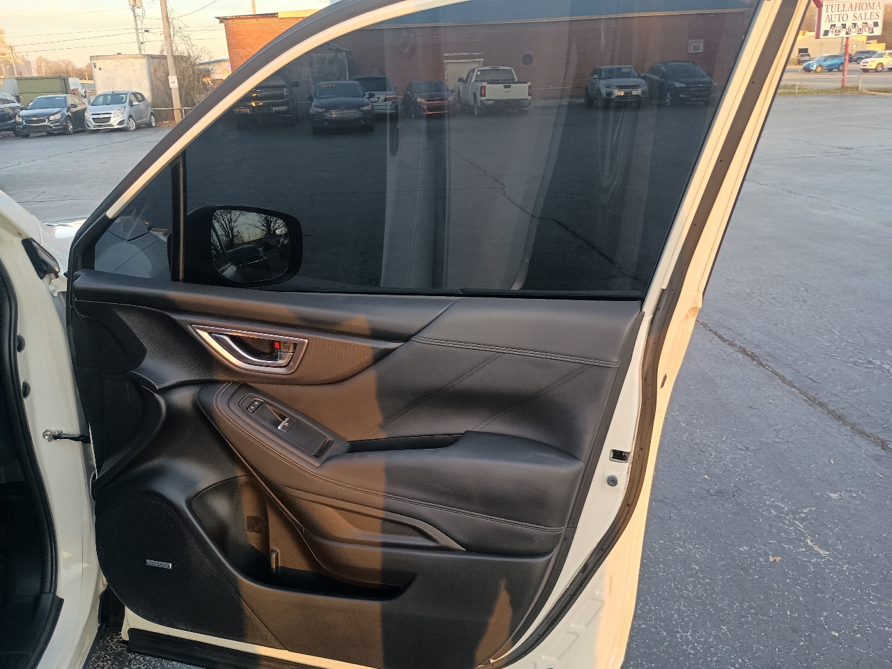 Subaru Forester Limited CVT 2021