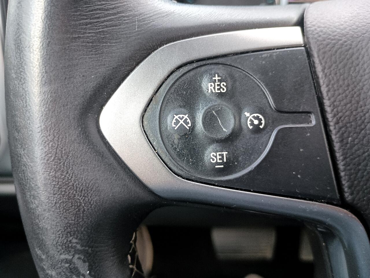 Chevrolet Silverado 1500 4WD Crew Cab 153.0" LT w/1LT 2016