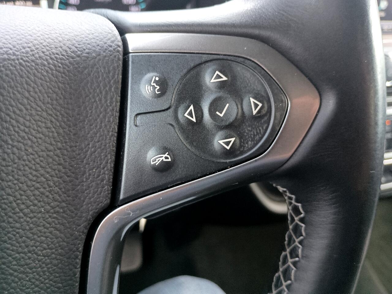 Chevrolet Silverado 1500 4WD Crew Cab 153.0" LT w/1LT 2016