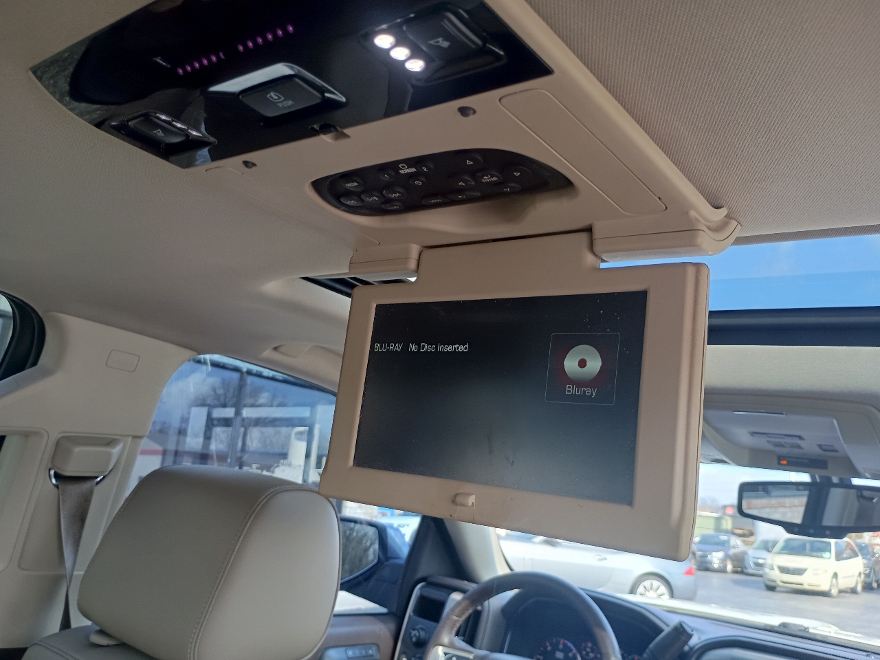 GMC Sierra 1500 4WD Crew Cab 143.5" Denali 2014