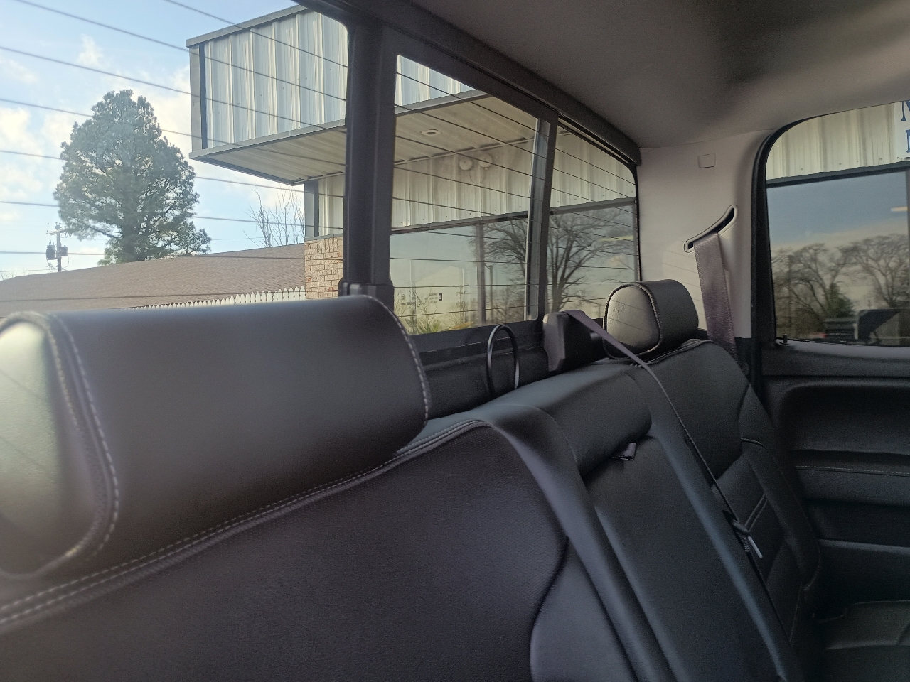 GMC Sierra 1500 4WD Crew Cab 143.5" Denali 2017