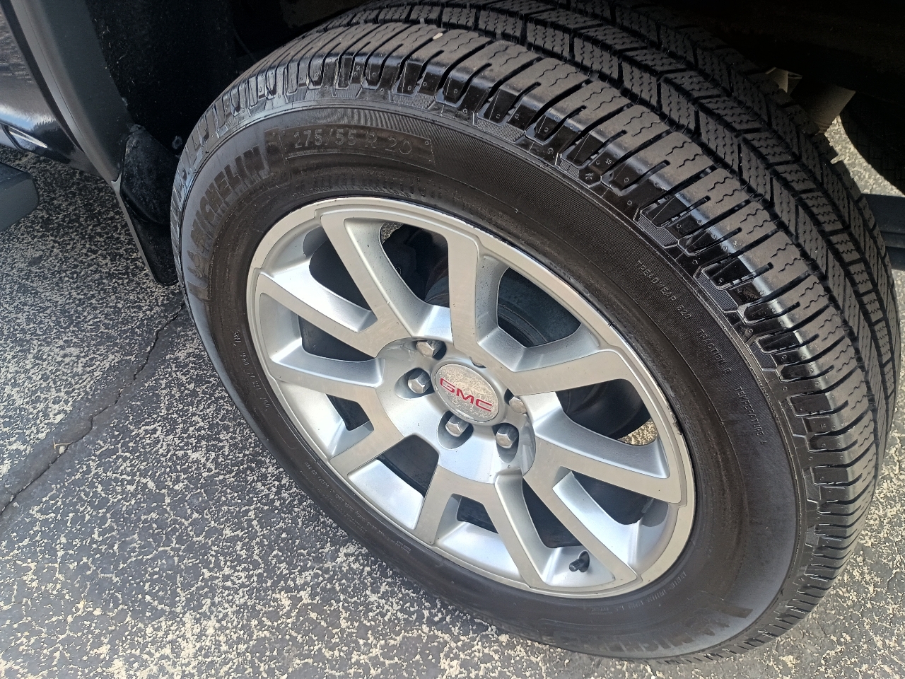 GMC Sierra 1500 4WD Crew Cab 143.5" Denali 2017