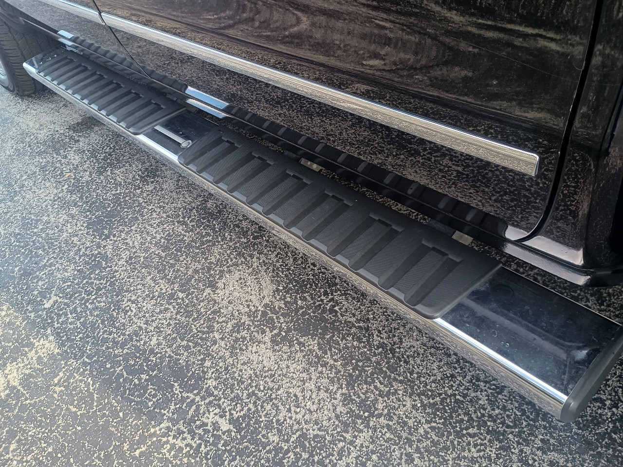 GMC Sierra 1500 4WD Crew Cab 143.5" Denali 2017