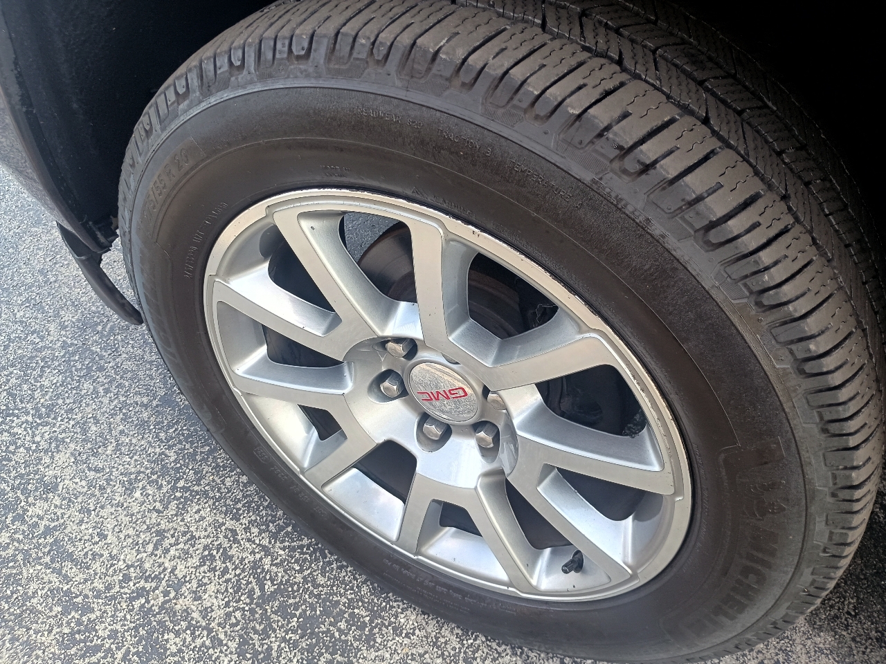 GMC Sierra 1500 4WD Crew Cab 143.5" Denali 2017