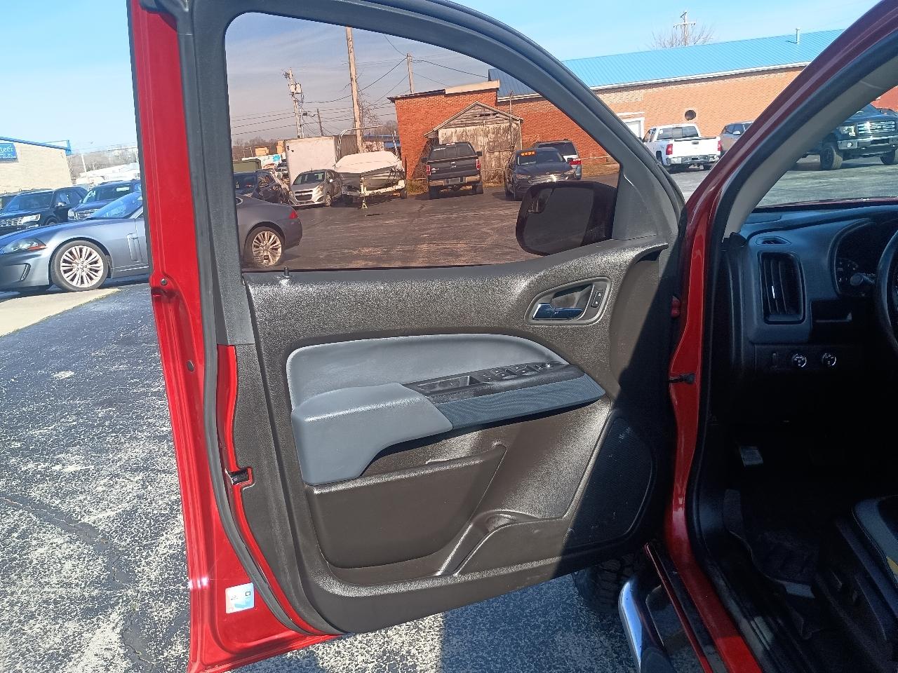 Chevrolet Colorado 4WD Crew Cab 128.3" Z71 2016