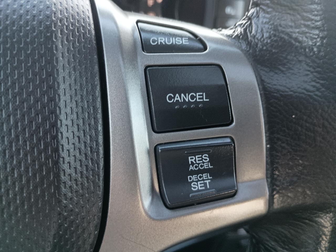 Honda Ridgeline 4WD Crew Cab SE 2014