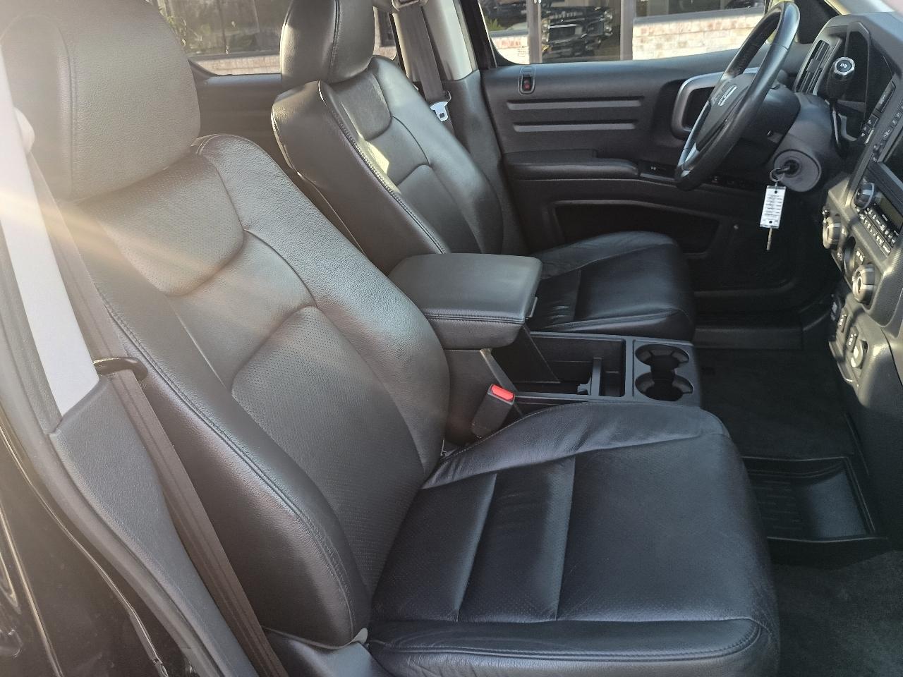 Honda Ridgeline 4WD Crew Cab SE 2014