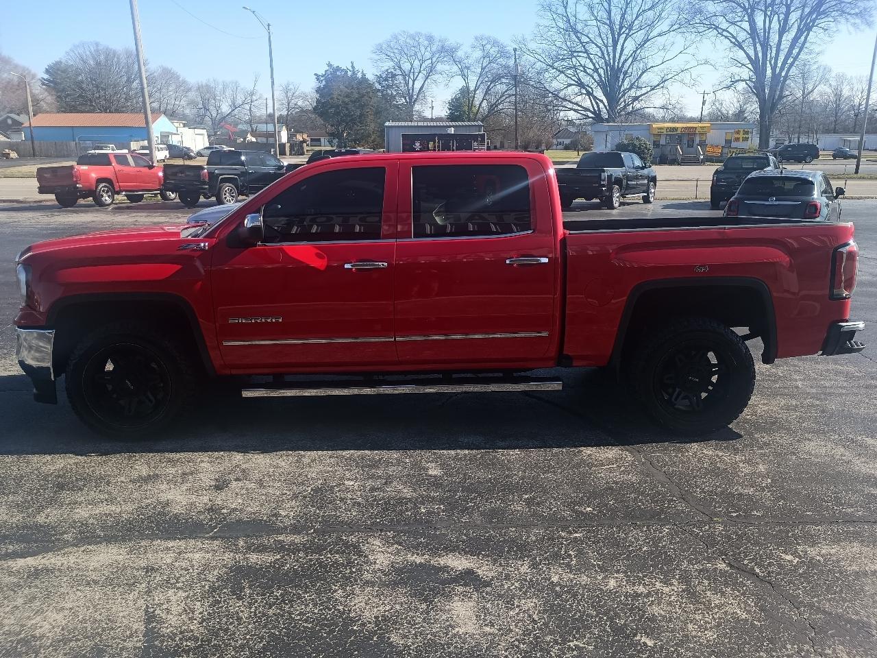 GMC Sierra 1500 4WD Crew Cab 143.5" SLT 2018