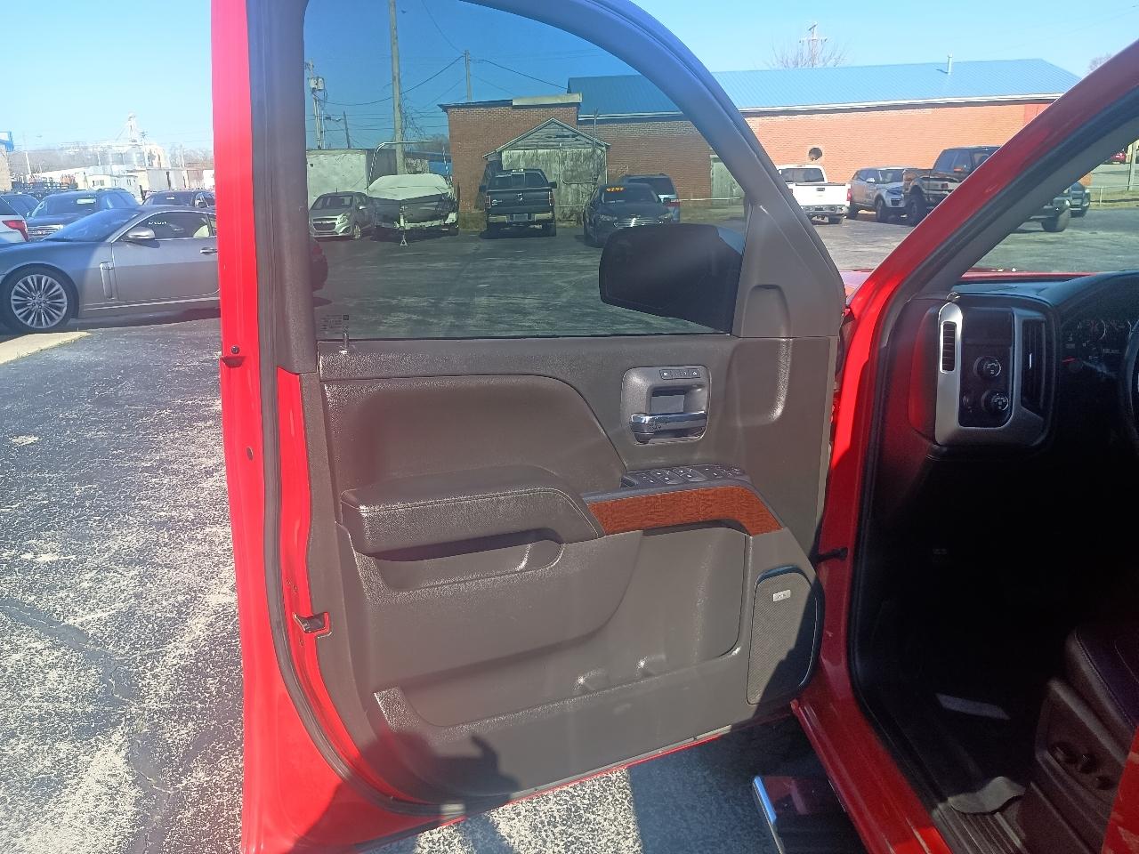 GMC Sierra 1500 4WD Crew Cab 143.5" SLT 2018