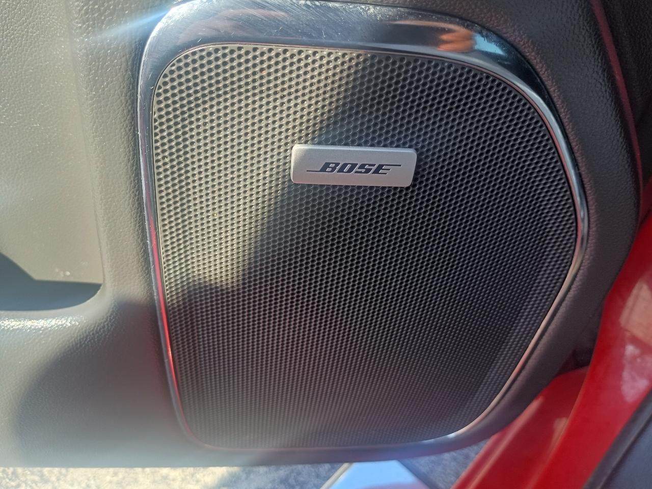 GMC Sierra 1500 4WD Crew Cab 143.5" SLT 2018