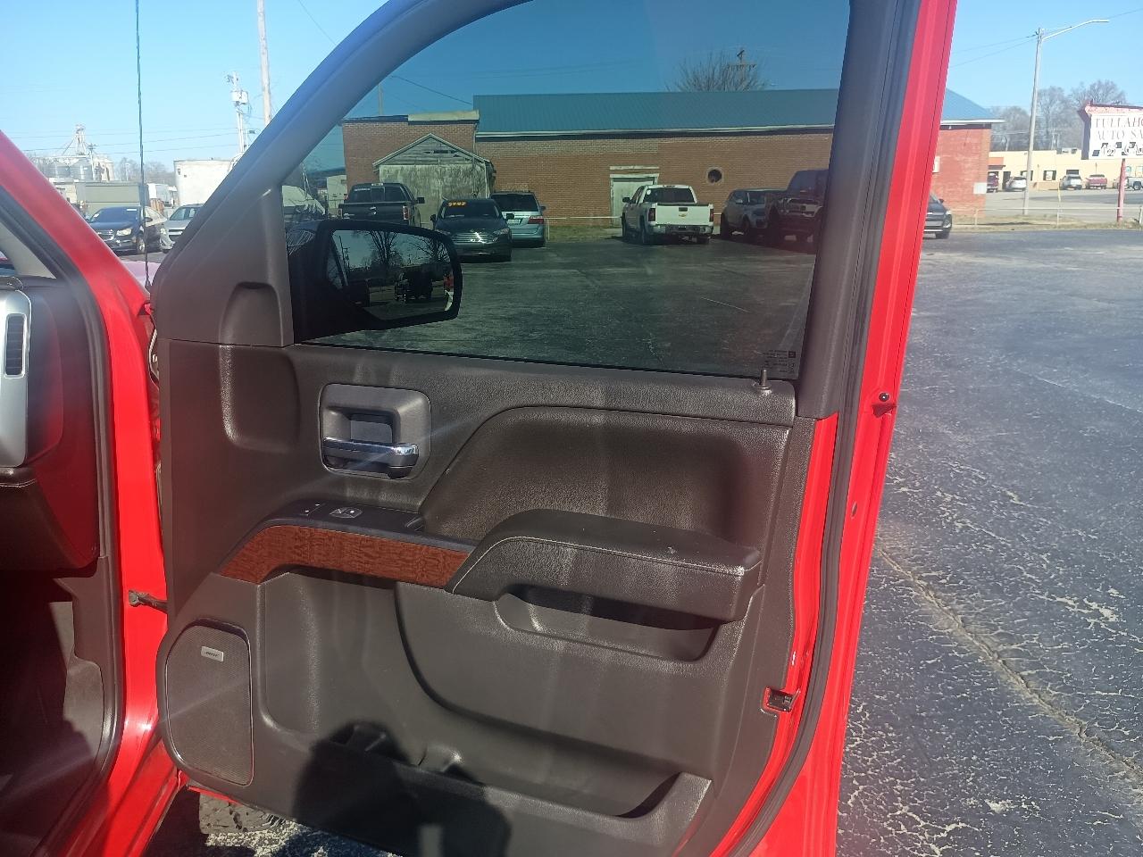 GMC Sierra 1500 4WD Crew Cab 143.5" SLT 2018