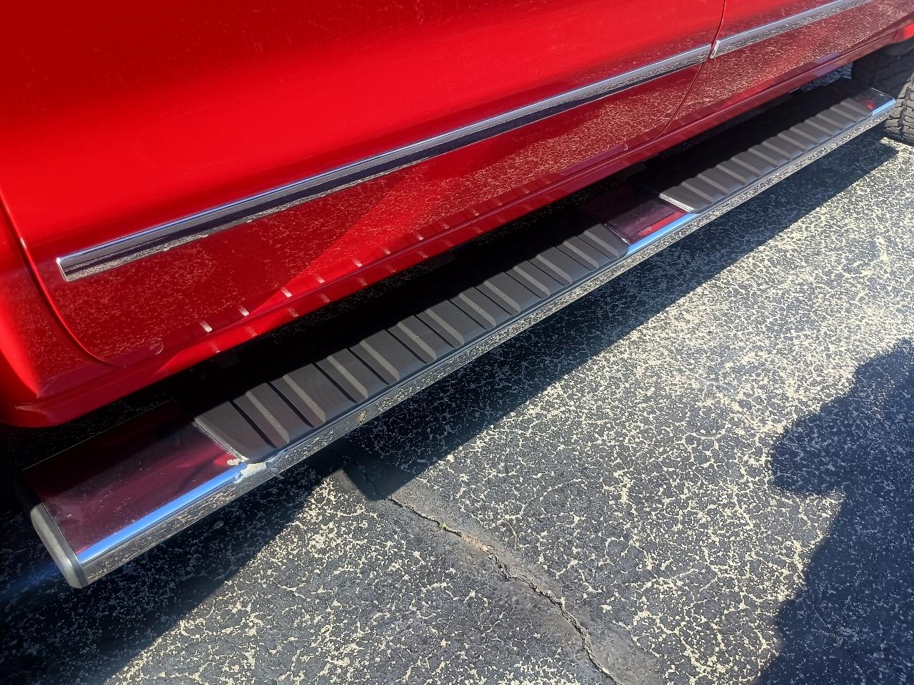 GMC Sierra 1500 4WD Crew Cab 143.5" SLT 2018