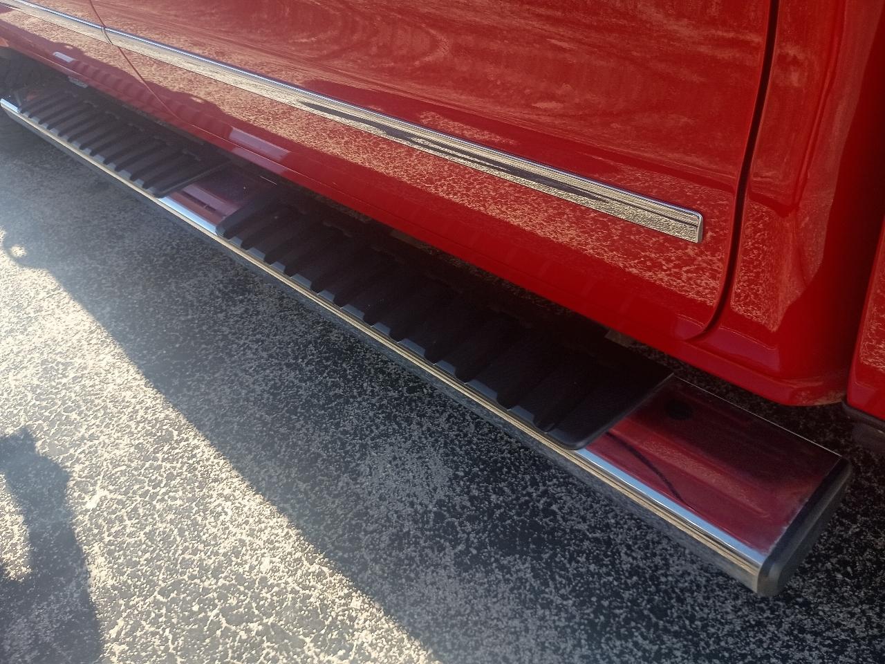 GMC Sierra 1500 4WD Crew Cab 143.5" SLT 2018