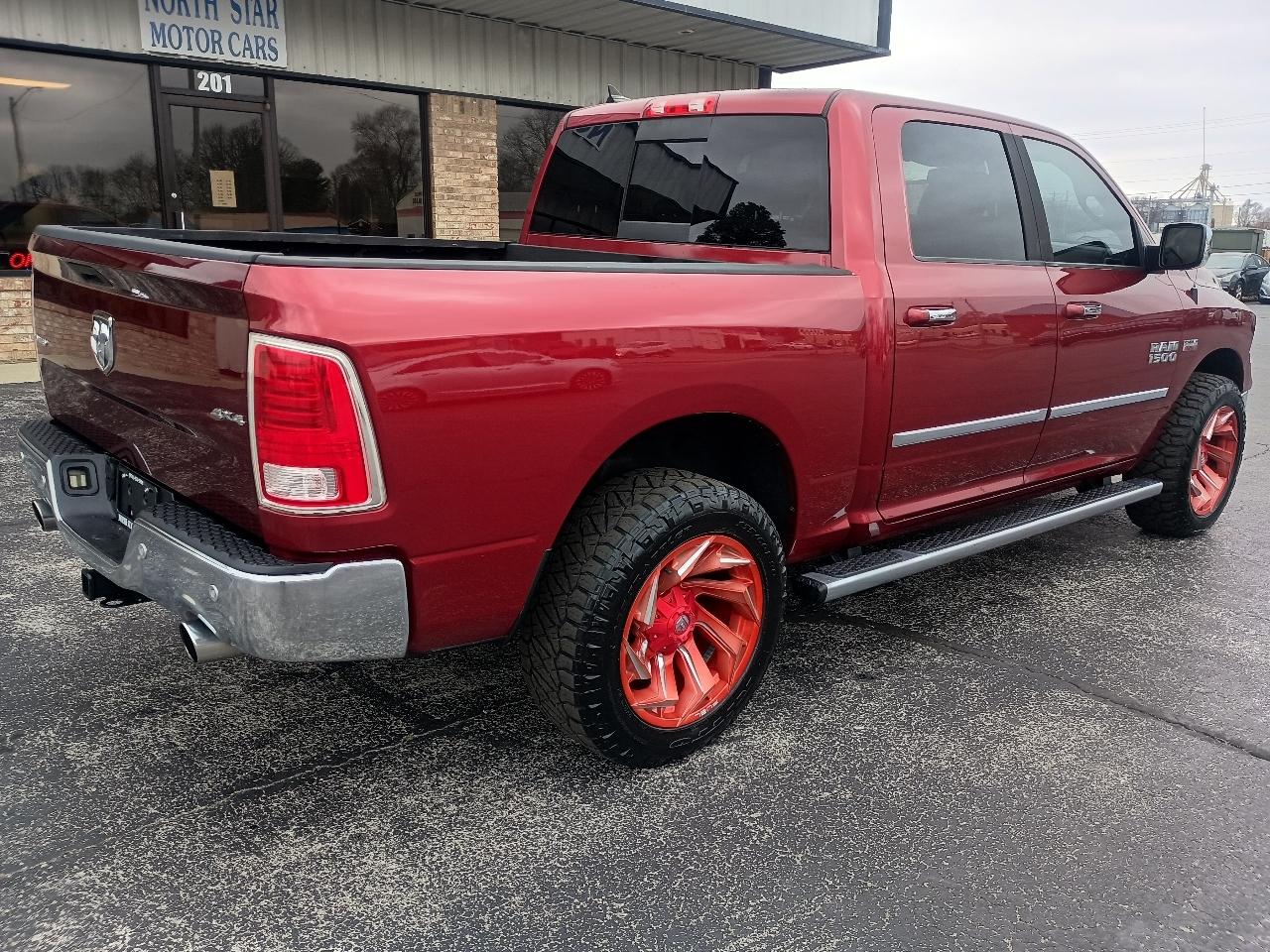 RAM 1500 4WD Crew Cab 140.5" Longhorn Limited 2014